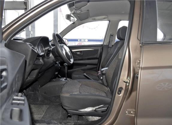 夏利N7 2015款 1.3L 自动豪华型 车厢座椅   前排空间
