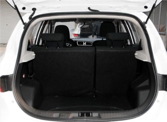 骏派D60 2015款 1.5L 手动标准型 车厢座椅   后备厢