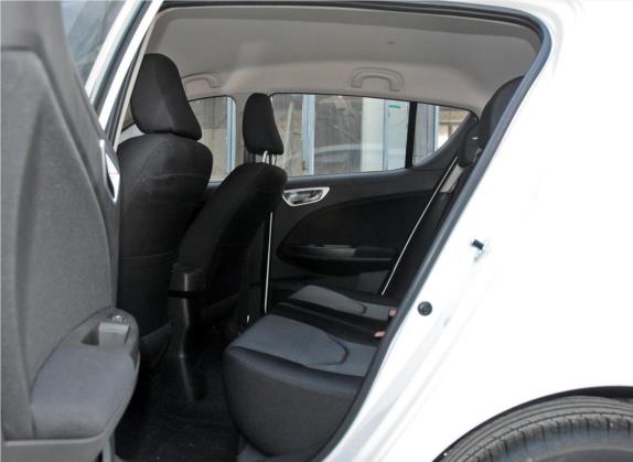 骏派D60 2015款 1.5L 手动舒适型 车厢座椅   后排空间