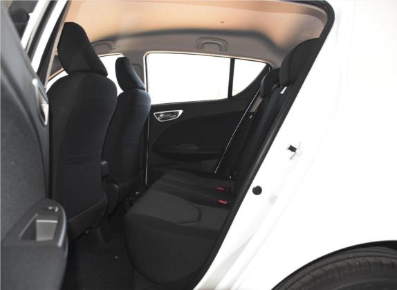 骏派D60 2015款 1.8L 自动舒适型 车厢座椅   后排空间