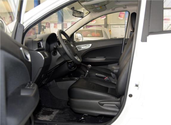 骏派D60 2015款 1.5L 手动豪华导航型 车厢座椅   前排空间