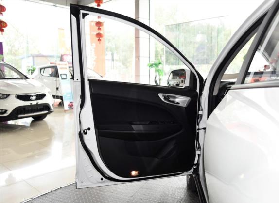 骏派D60 2016款 1.5L 手动标准型 车厢座椅   前门板