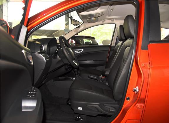 骏派D60 2016款 1.8L 自动尊贵型 车厢座椅   前排空间