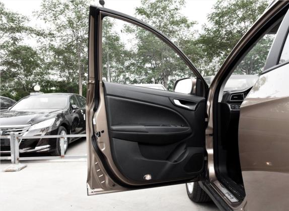骏派D60 2017款 1.8L 自动尊贵型 车厢座椅   前门板