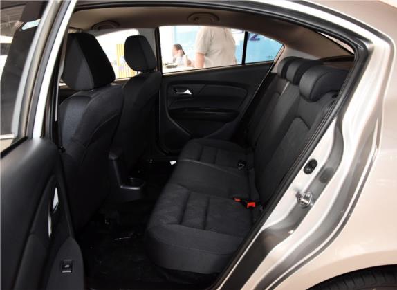 骏派A70 2016款 1.6L 手动基本型 车厢座椅   后排空间
