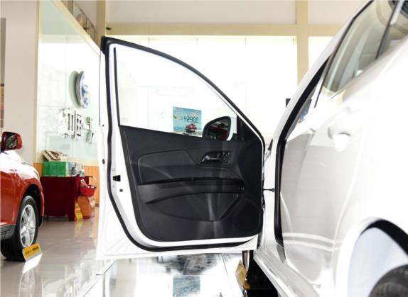 骏派A70 2016款 1.6L 手动技术型 车厢座椅   前门板