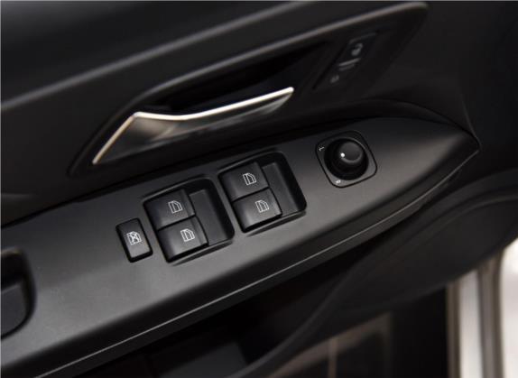 骏派A70 2016款 1.6L 自动基本型 车厢座椅   门窗控制