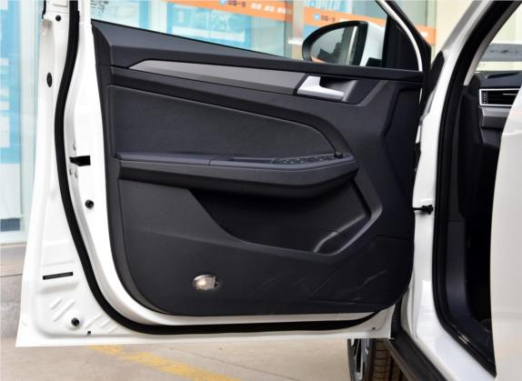 骏派A50 2018款 1.5L 手动豪华型 车厢座椅   前门板