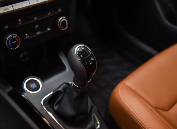 骏派CX65 2018款 1.5L 手动智联豪华型 中控类   挡把