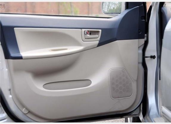 威志 2009款 两厢 1.5L 自动旗舰型 车厢座椅   前门板
