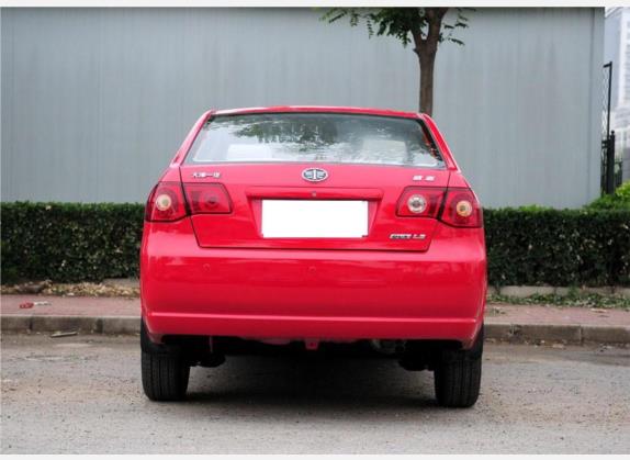 威志 2009款 三厢 1.5L 手动精英型 外观   正后