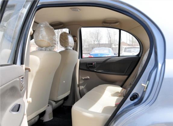威志 2011款 三厢 1.5L 手动标准型 车厢座椅   后排空间