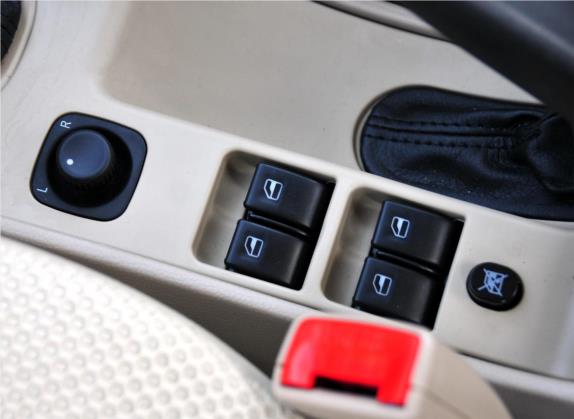 威志 2011款 三厢 1.5L 手动精英型 车厢座椅   门窗控制