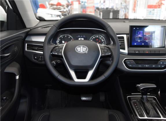 骏派D80 2019款 TD220 自动精英型 中控类   驾驶位