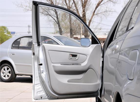 夏利N5 2011款 1.3L 手动标准型 车厢座椅   前门板