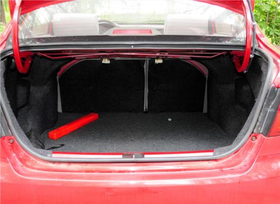 夏利N5 2011款 1.3L 手动豪华型 车厢座椅   后备厢