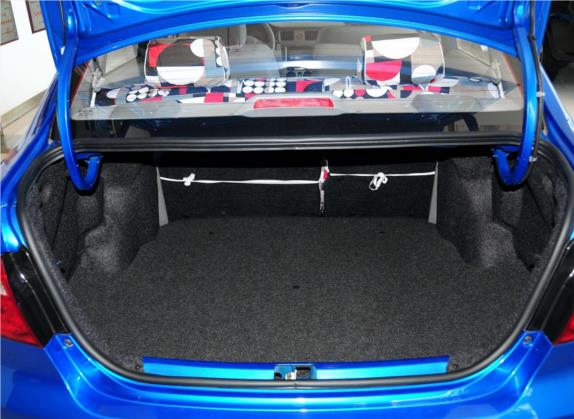 夏利N5 2013款 1.3L 手动豪华型 车厢座椅   后备厢