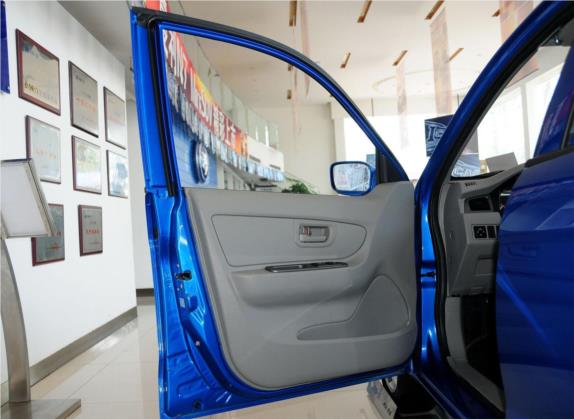 夏利N5 2013款 1.3L 手动豪华型 车厢座椅   前门板