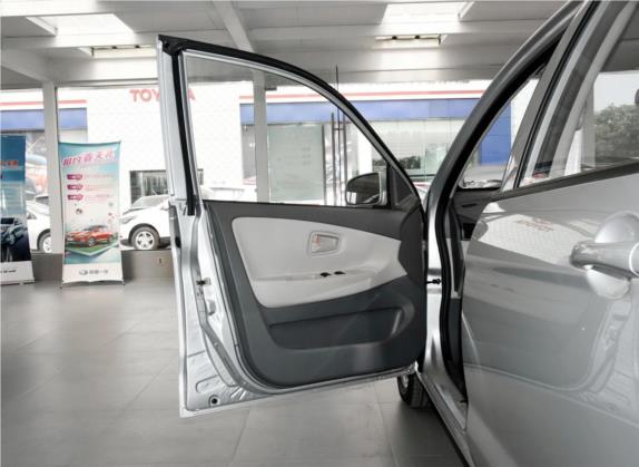 夏利N5 2014款 1.3L 手动标准型 车厢座椅   前门板