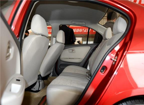 夏利N5 2014款 1.3L 手动舒适型 车厢座椅   后排空间