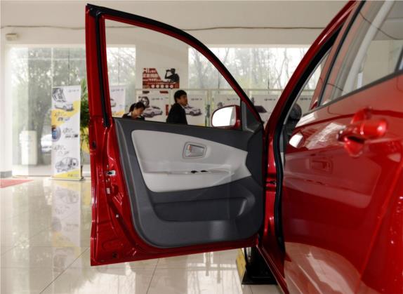 夏利N5 2014款 1.3L 手动舒适型 车厢座椅   前门板
