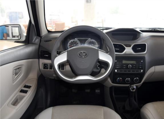 夏利N5 2014款 1.3L 手动智能节油豪华型 中控类   驾驶位