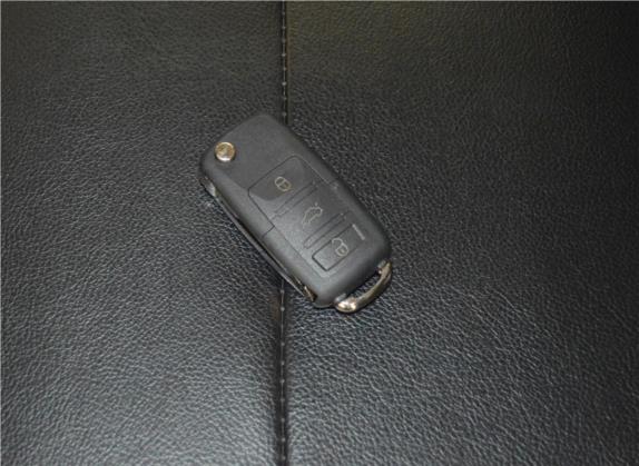 野马F16 2014款 1.5L 手动精英版 其他细节类   钥匙