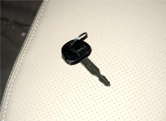 野马F12 2012款 1.6L CVT 其他细节类   钥匙