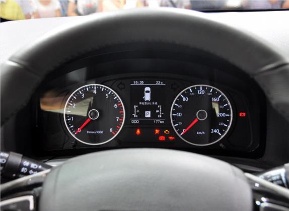 野马T70 2015款 1.8T CVT睿智型 中控类   仪表盘