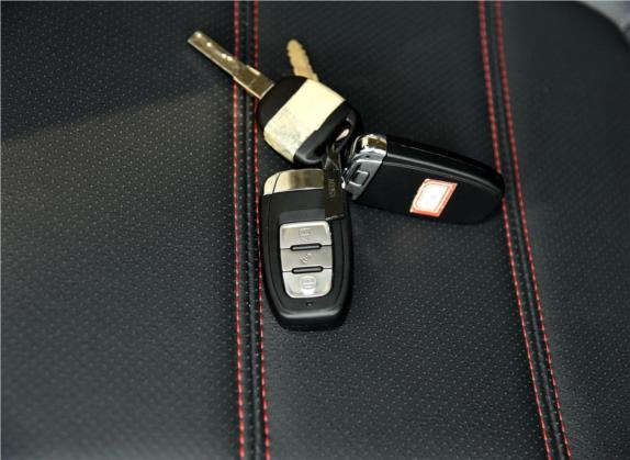 野马T70 2015款 1.8L 手动舒适型 其他细节类   钥匙
