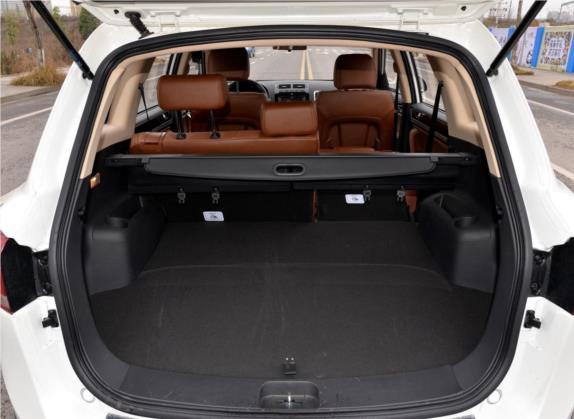 野马T70 2015款 1.8L 手动豪华型 车厢座椅   后备厢