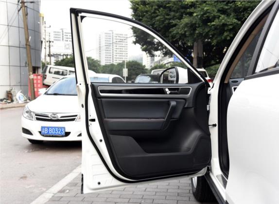 野马T70 2015款 改款 1.8L 手动精英型 车厢座椅   前门板