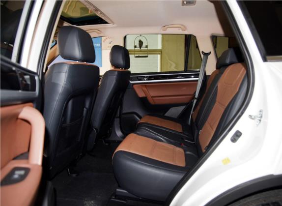 野马T70 2016款 1.8L 手动精英型 车厢座椅   后排空间