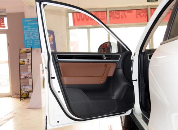 野马T70 2016款 1.8L 手动精英型 车厢座椅   前门板