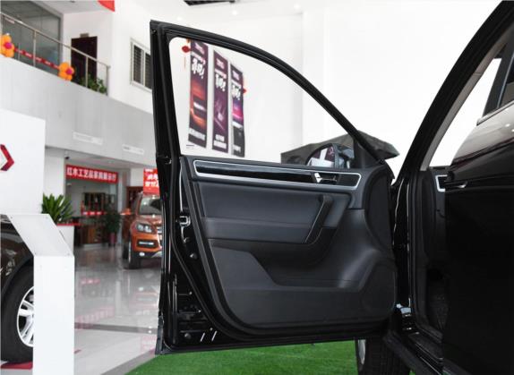 野马T70 2016款 1.8T CVT睿智型 车厢座椅   前门板