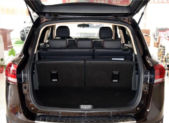 野马T70 2016款 升级版 1.8L 手动精英型 车厢座椅   后备厢