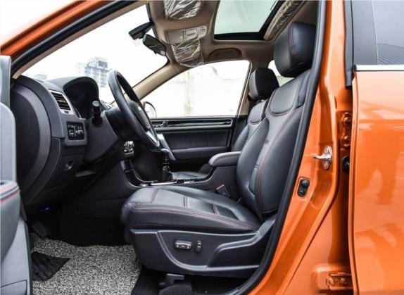 野马T70 2016款 升级版 1.5T 手动豪华型 车厢座椅   前排空间