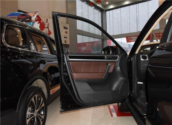 野马T70 2017款 T70S 运动版 1.5T 手动领先型 车厢座椅   前门板