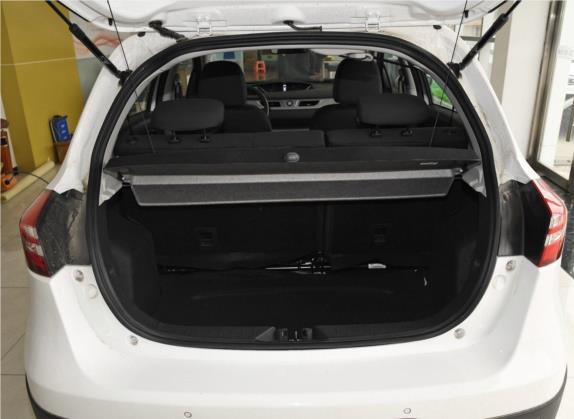 云度π1 2020款 Pro远行版 乐派型 车厢座椅   后备厢