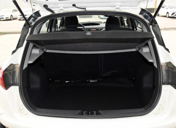 云度π3 2019款 Pro远行版 精英型 车厢座椅   后备厢