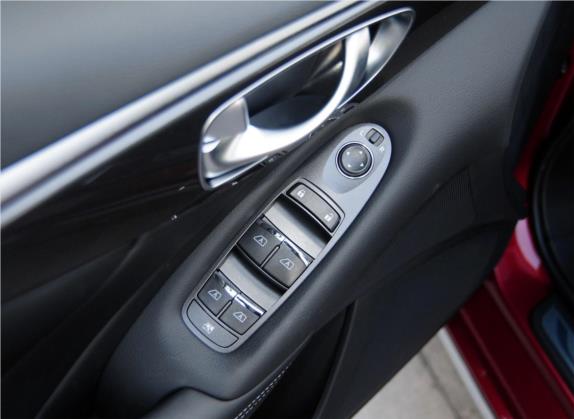 英菲尼迪Q50L 2015款 2.0T 舒适版 车厢座椅   门窗控制