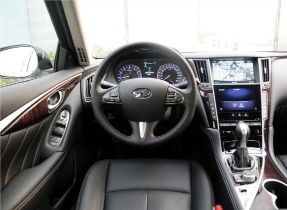 英菲尼迪Q50L 2015款 2.0T 豪华版 中控类   驾驶位