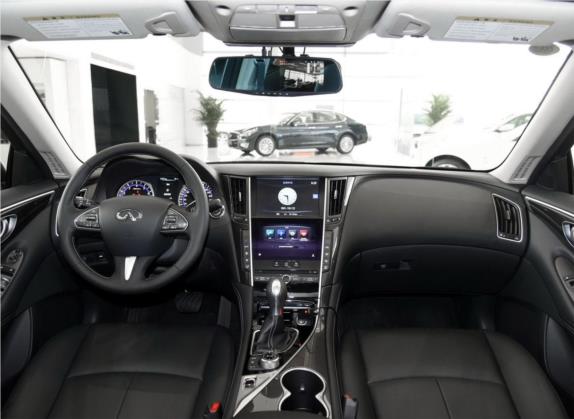 英菲尼迪Q50L 2016款 2.0T 舒适版 中控类   中控全图