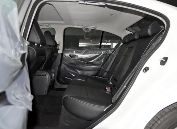 英菲尼迪Q50L 2016款 2.0T 悦享版 车厢座椅   后排空间
