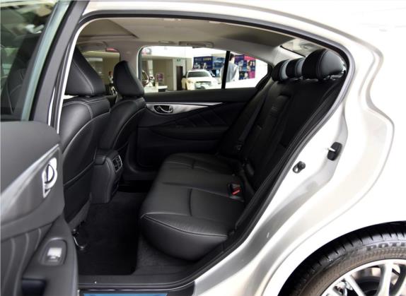 英菲尼迪Q50L 2016款 2.0T 进取版 车厢座椅   后排空间