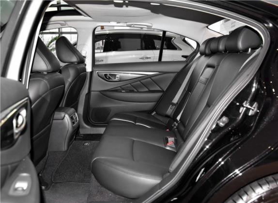 英菲尼迪Q50L 2018款 2.0T 舒适版 国V 车厢座椅   后排空间