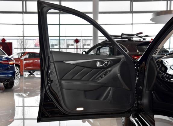 英菲尼迪Q50L 2018款 2.0T 舒适版 国V 车厢座椅   前门板