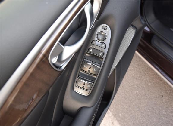 英菲尼迪Q50L 2018款 2.0T 豪华版 国V 车厢座椅   门窗控制