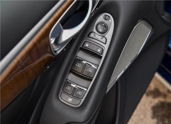 英菲尼迪Q50L 2018款 2.0T 豪华运动版 国V 车厢座椅   门窗控制