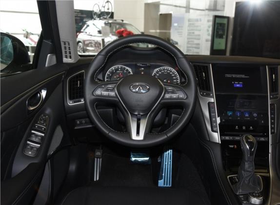 英菲尼迪Q50L 2019款 2.0T 30周年限量版 中控类   驾驶位